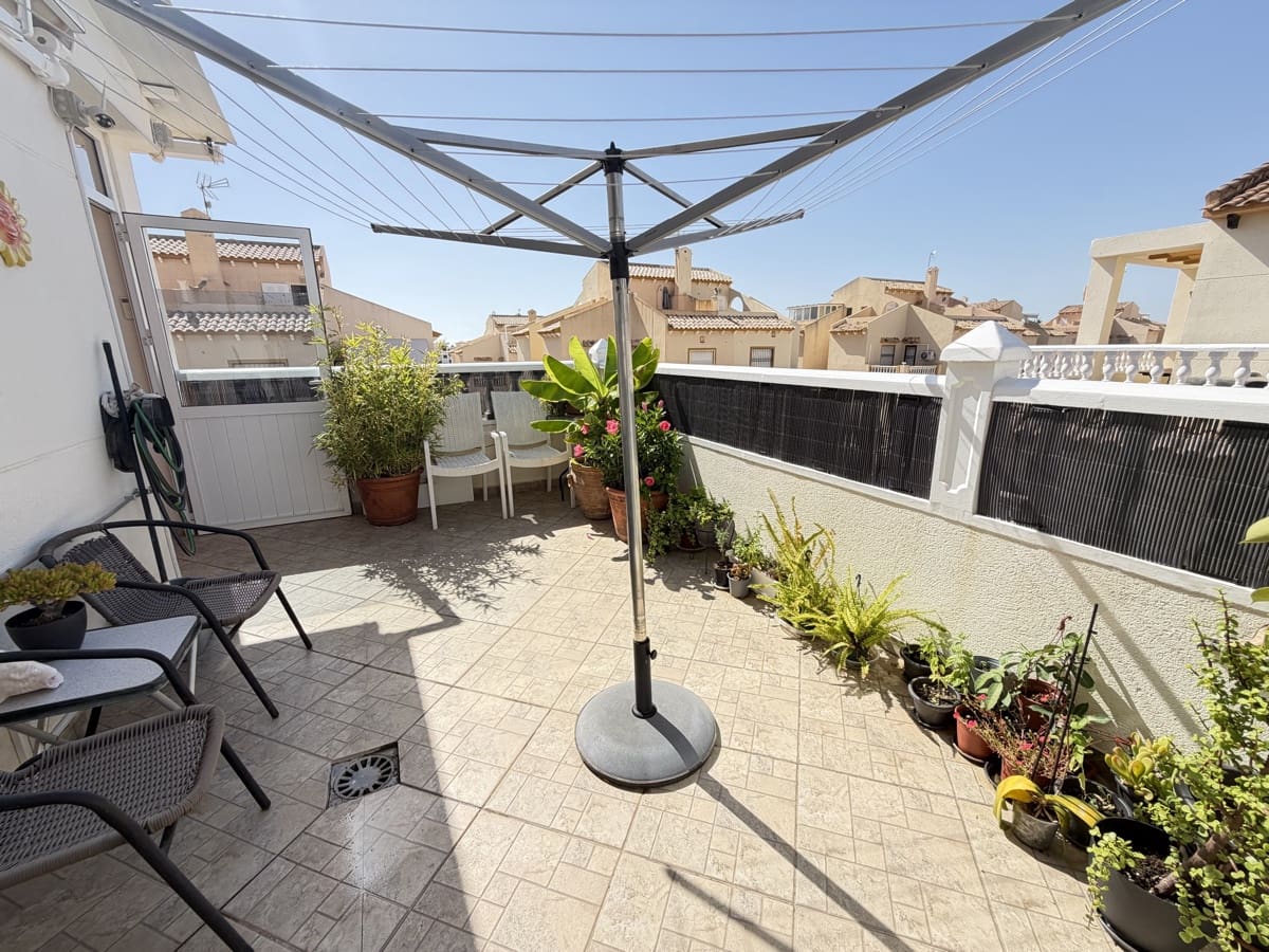 2 quarto Casa em Banda para venda em Los Altos com piscina garagem - 245 000 € (Ref: 10022009)