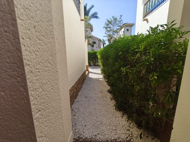 3 bedroom Townhouse for sale in Algorfa with pool garage - € 235,000 (Ref: 10023600)