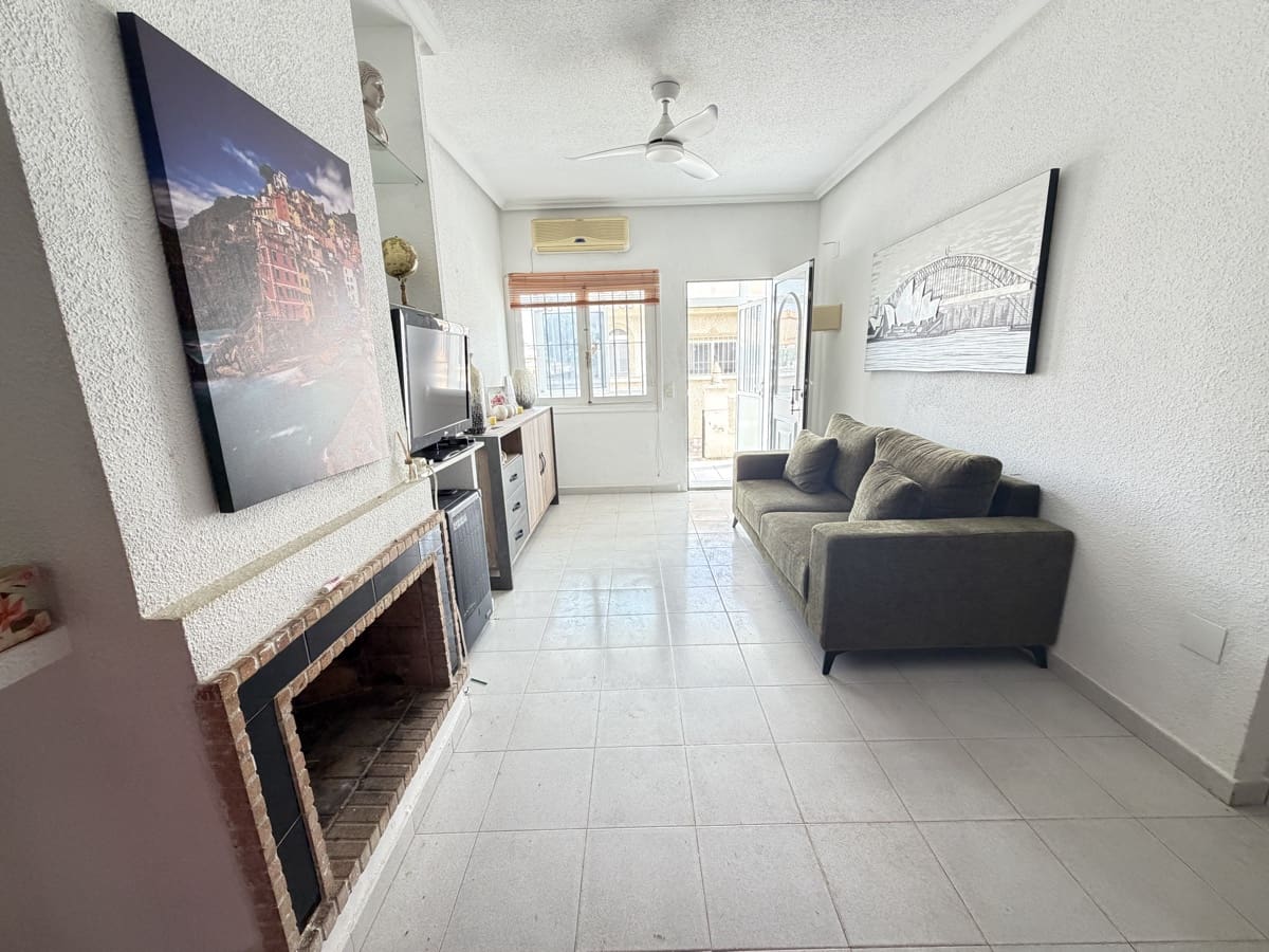 2 chambre Appartement à vendre à La Florida avec piscine - 139 995 € (Ref: 10042652)