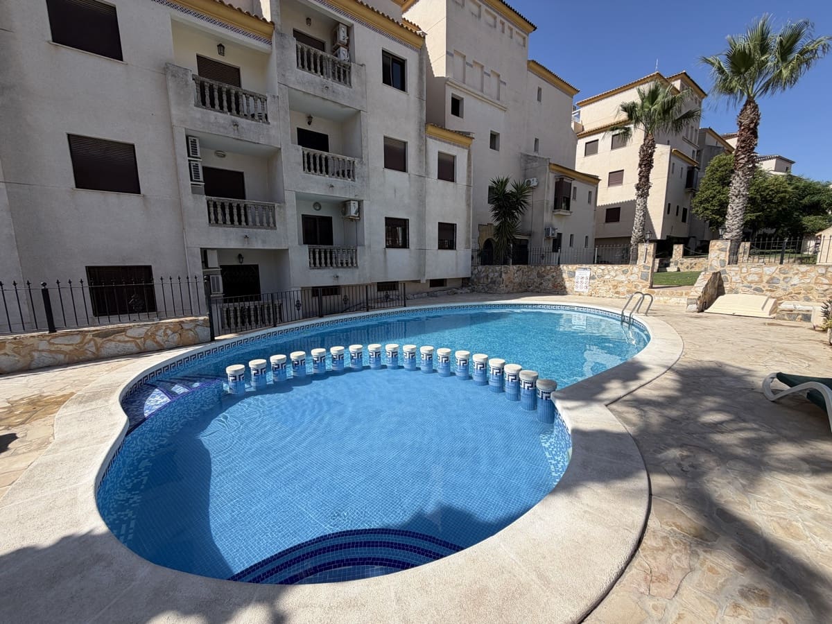 2 chambre Appartement à vendre à Las Ramblas Golf avec piscine - 199 000 € (Ref: 10042653)