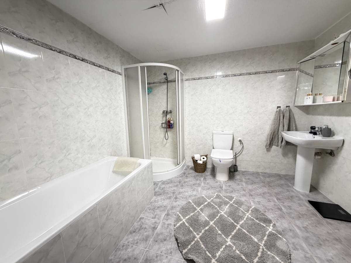 3 chambre Villa/Maison à vendre à San Luis avec piscine garage - 399 900 € (Ref: 10046985)
