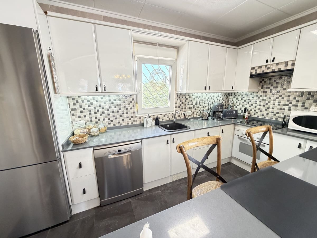 3 chambre Villa/Maison à vendre à San Luis avec piscine garage - 399 900 € (Ref: 10046985)