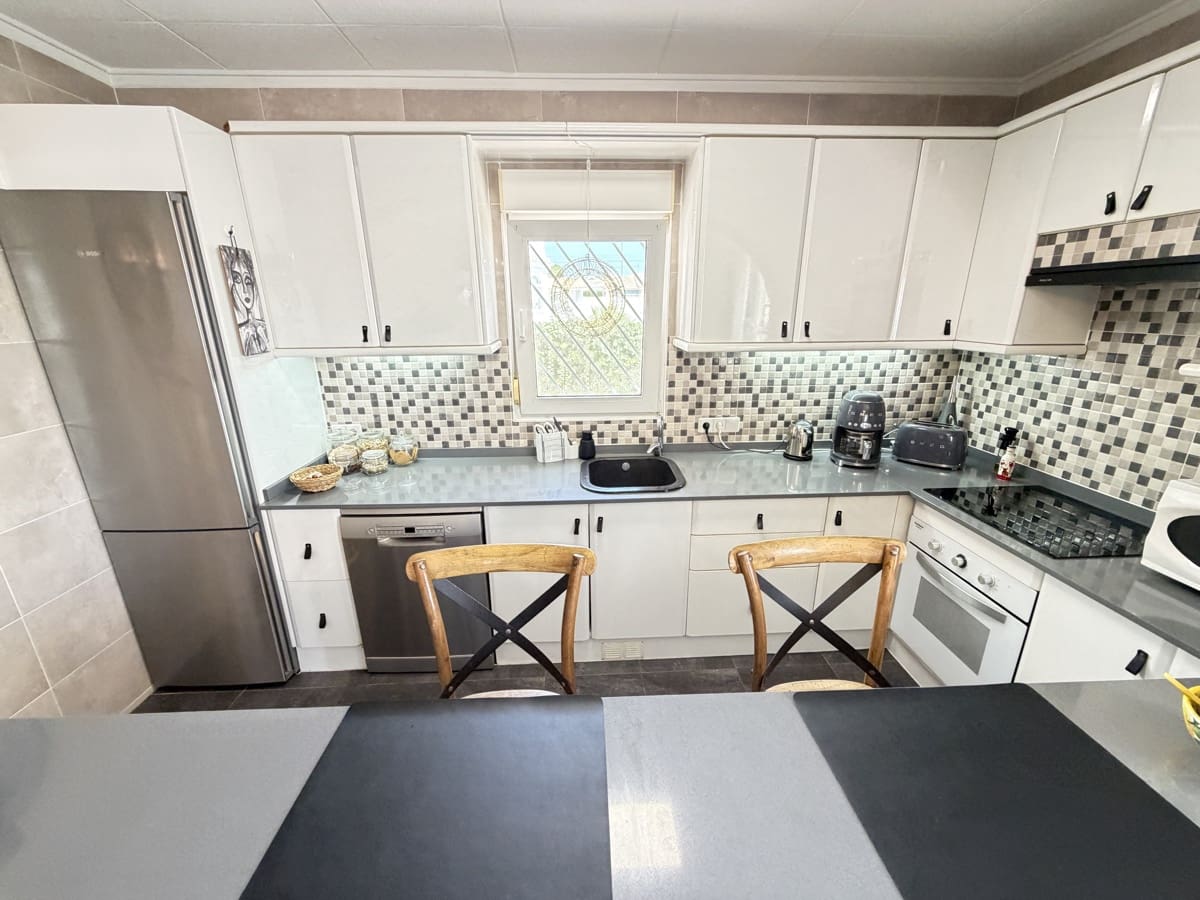 3 chambre Villa/Maison à vendre à San Luis avec piscine garage - 399 900 € (Ref: 10046985)