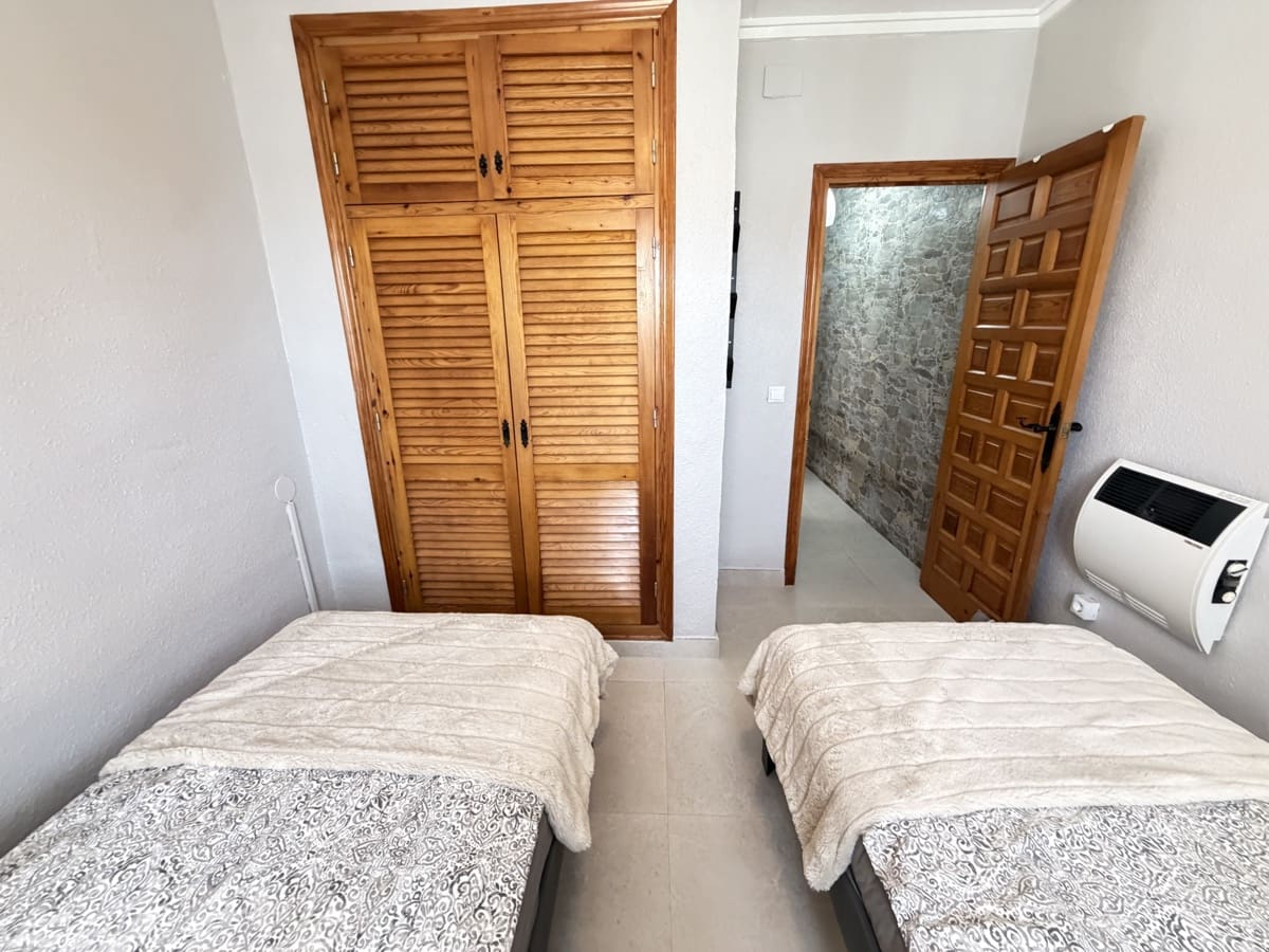 3 chambre Villa/Maison à vendre à San Luis avec piscine garage - 399 900 € (Ref: 10046985)