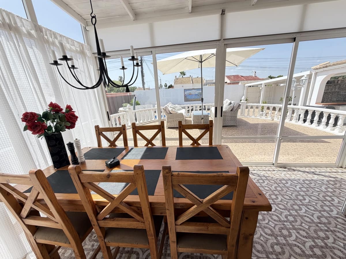 3 chambre Villa/Maison à vendre à San Luis avec piscine garage - 399 900 € (Ref: 10046985)
