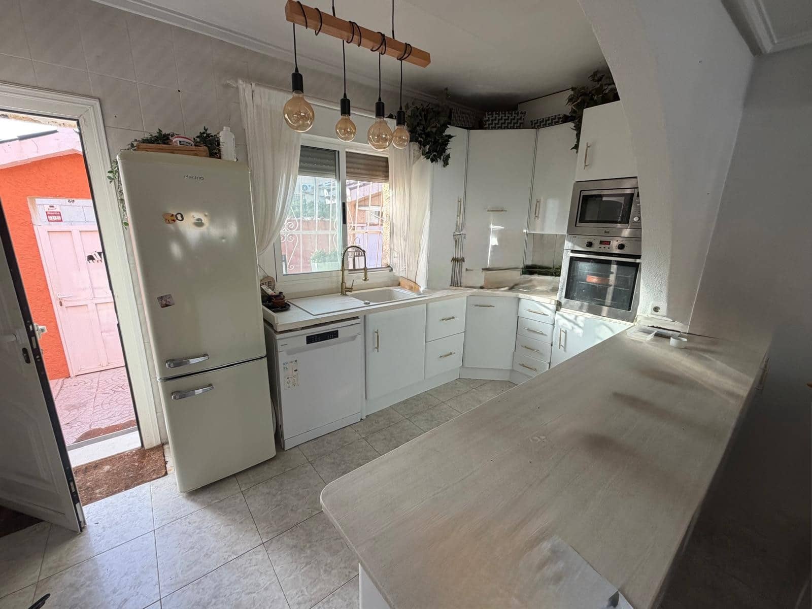 4 slaapkamer Villa te koop in Ciudad Quesada met zwembad garage - € 335.000 (Ref: 10057674)