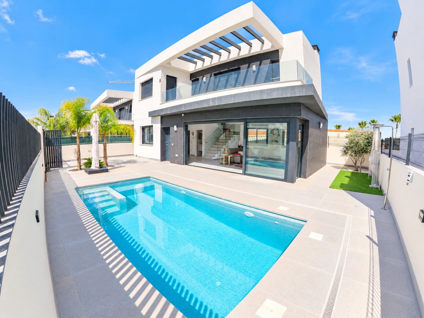 4 slaapkamer Villa te koop in Algorfa met zwembad - € 580.000 (Ref: 10097557)