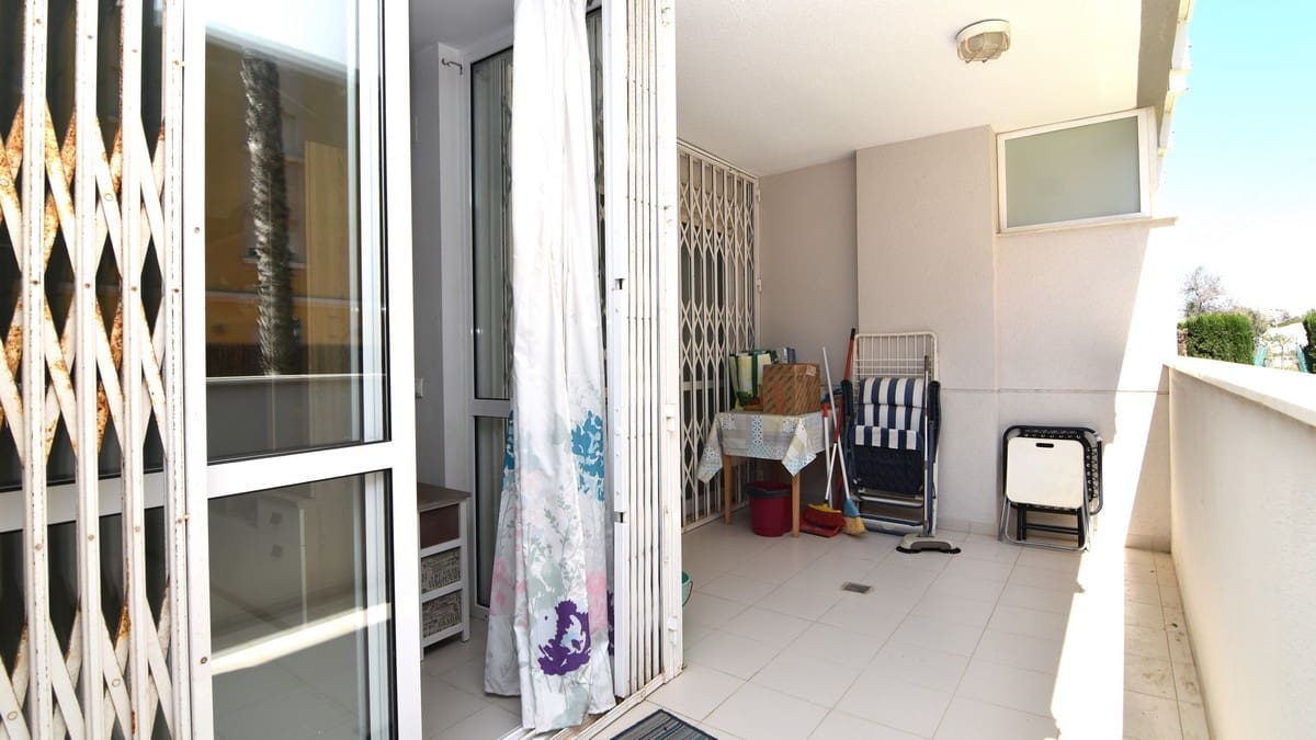 3 soverom Leilighet til salgs i Guardamar del Segura med svømmebasseng garasje - € 185 000 (Ref: 10099009)