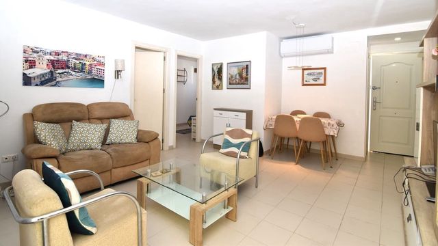 3 soveværelse Lejlighed til salg i Guardamar del Segura med swimmingpool garage - € 185.000 (Ref: 10099009)