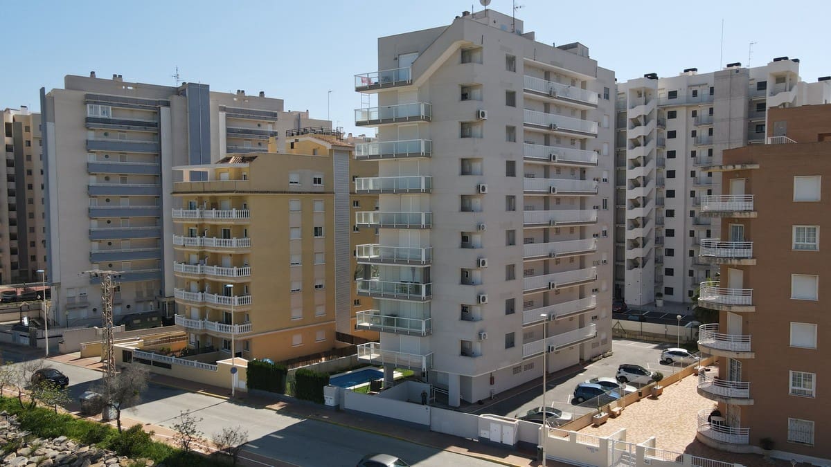 3 soverom Leilighet til salgs i Guardamar del Segura med svømmebasseng garasje - € 185 000 (Ref: 10099009)