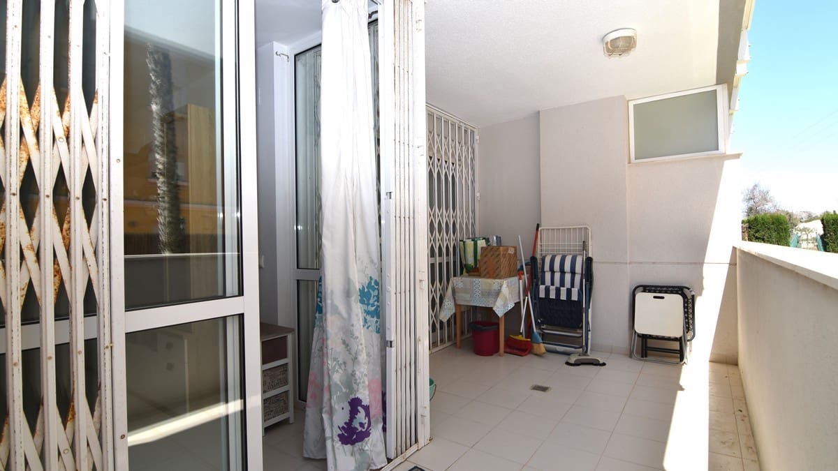 3 soverom Leilighet til salgs i Guardamar del Segura med svømmebasseng garasje - € 185 000 (Ref: 10099009)