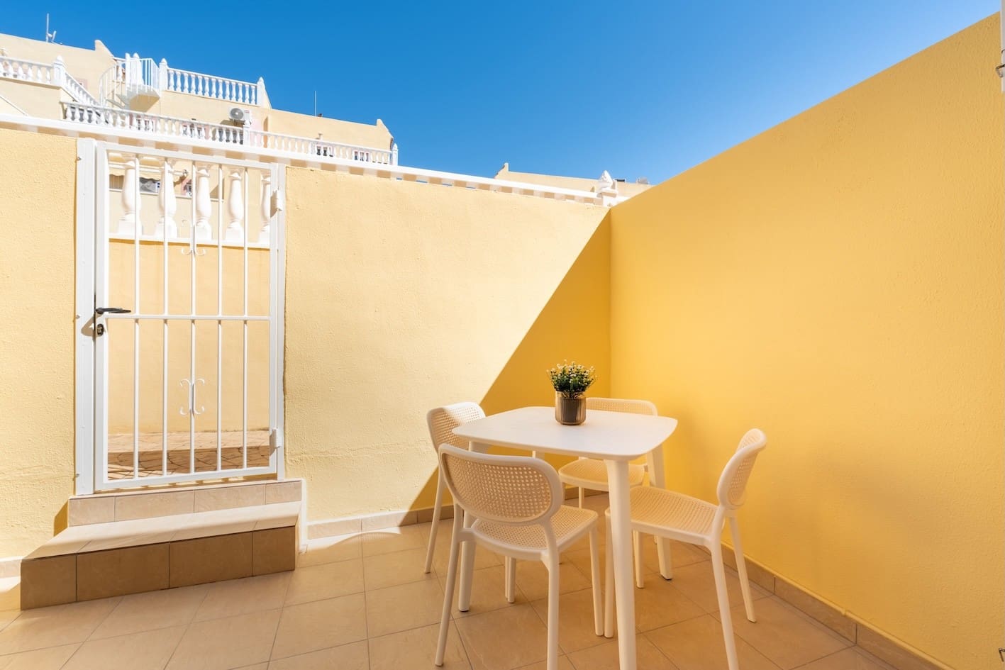 Casa de 2 habitaciones en Villamartin en venta con piscina - 229.800 € (Ref: 10104328)