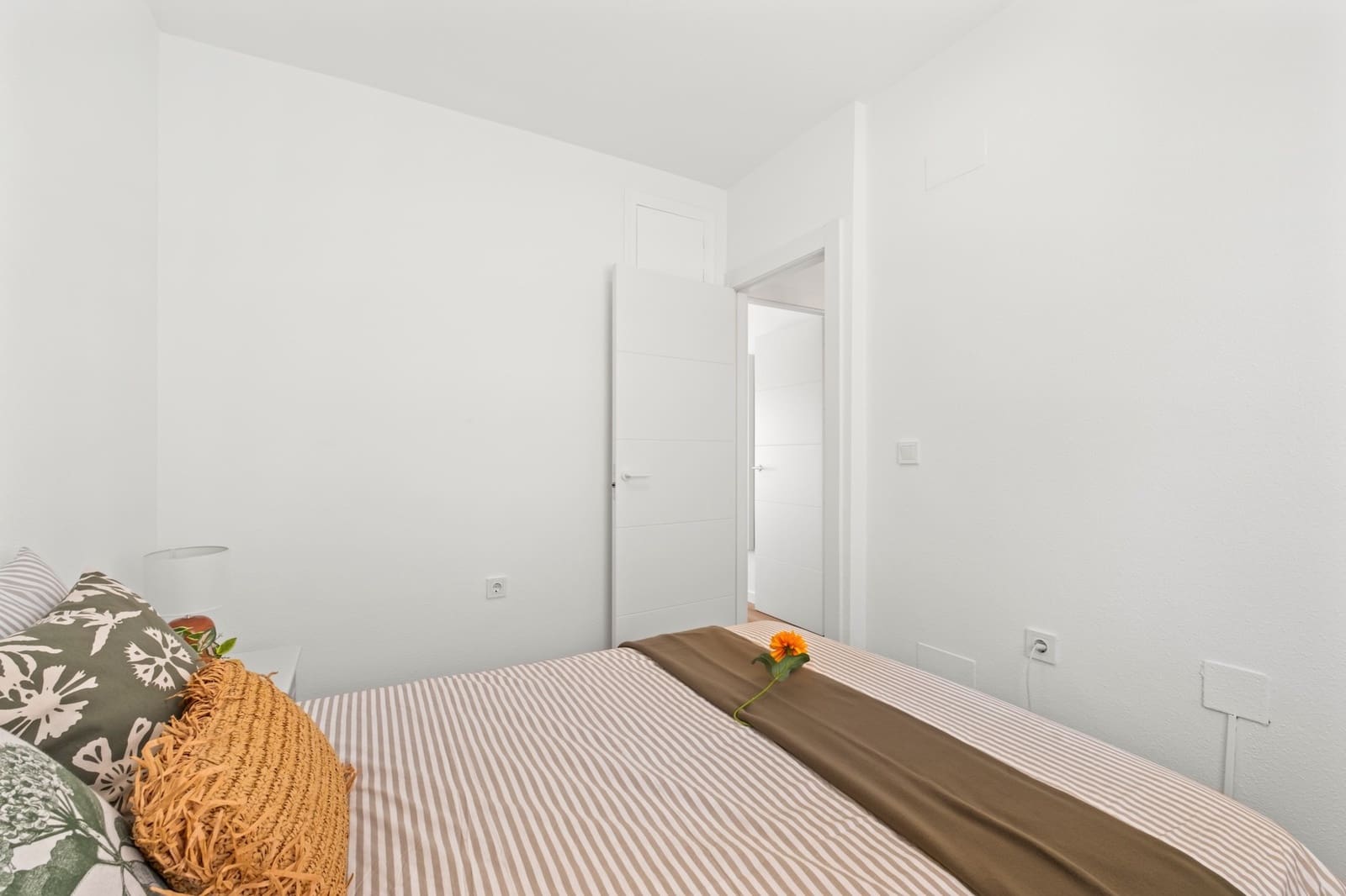 Casa de 2 habitaciones en Villamartin en venta con piscina - 229.800 € (Ref: 10104328)