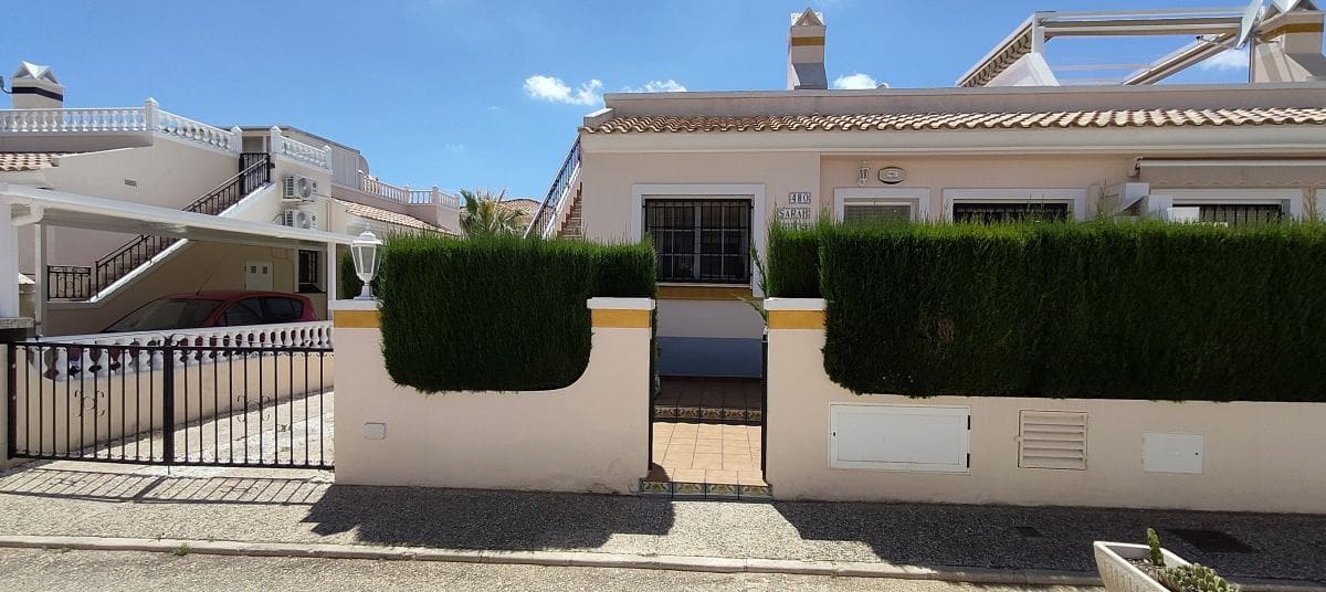 2 sovrum Hus till salu i Los Dolses med pool garage - 209 900 € (Ref: 10110922)