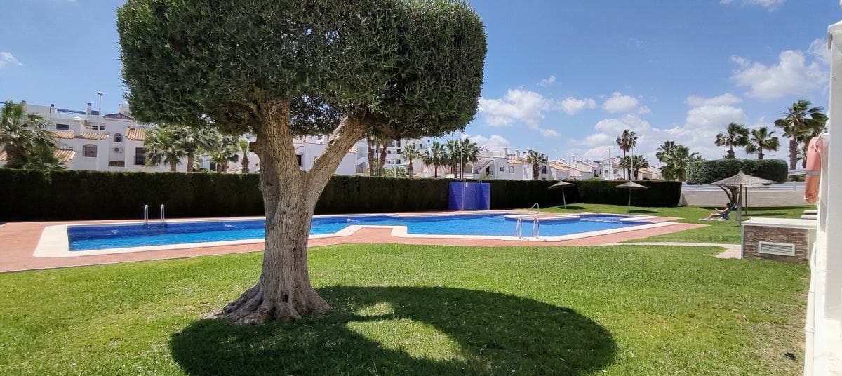 2 sovrum Hus till salu i Los Dolses med pool garage - 209 900 € (Ref: 10110922)