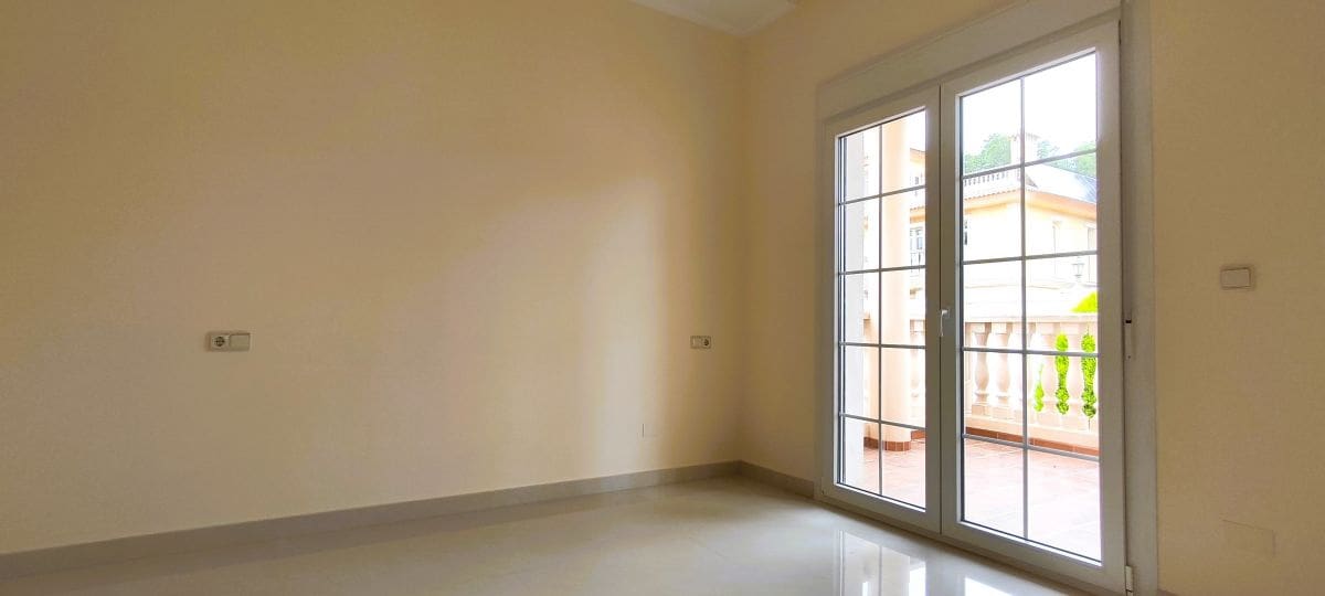 4 quarto Moradia para venda em Cabo Roig com piscina garagem - 899 000 € (Ref: 10110924)