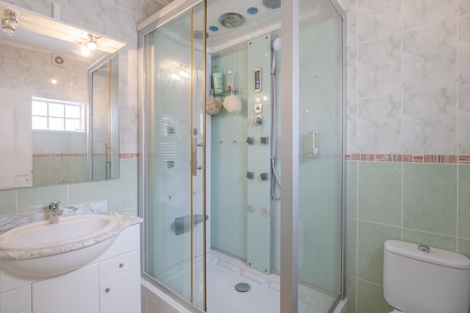 4 slaapkamer Villa te koop in Benimar met zwembad garage - € 379.950 (Ref: 10150256)