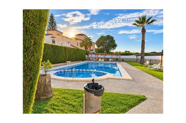 3 camera da letto Casa in vendita in Algorfa con piscina garage - 175.000 € (Rif: 10157264)