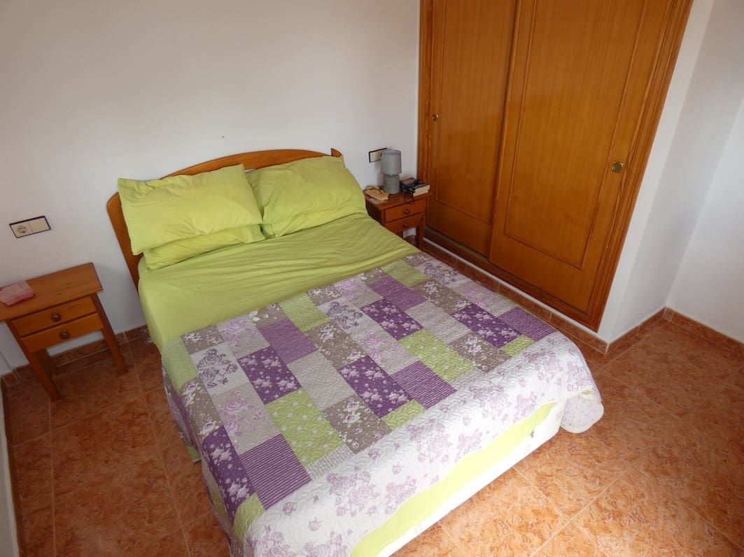 3 makuuhuone Omakotitalo myytävänä paikassa Cabo Roig mukana uima-altaan - 249 995 € (Ref: 10158711)