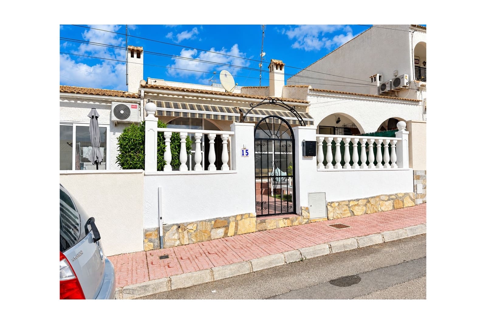 2 bedroom Apartment for sale in Atalaya Park with pool - € 169,995 (Ref: 10159187)