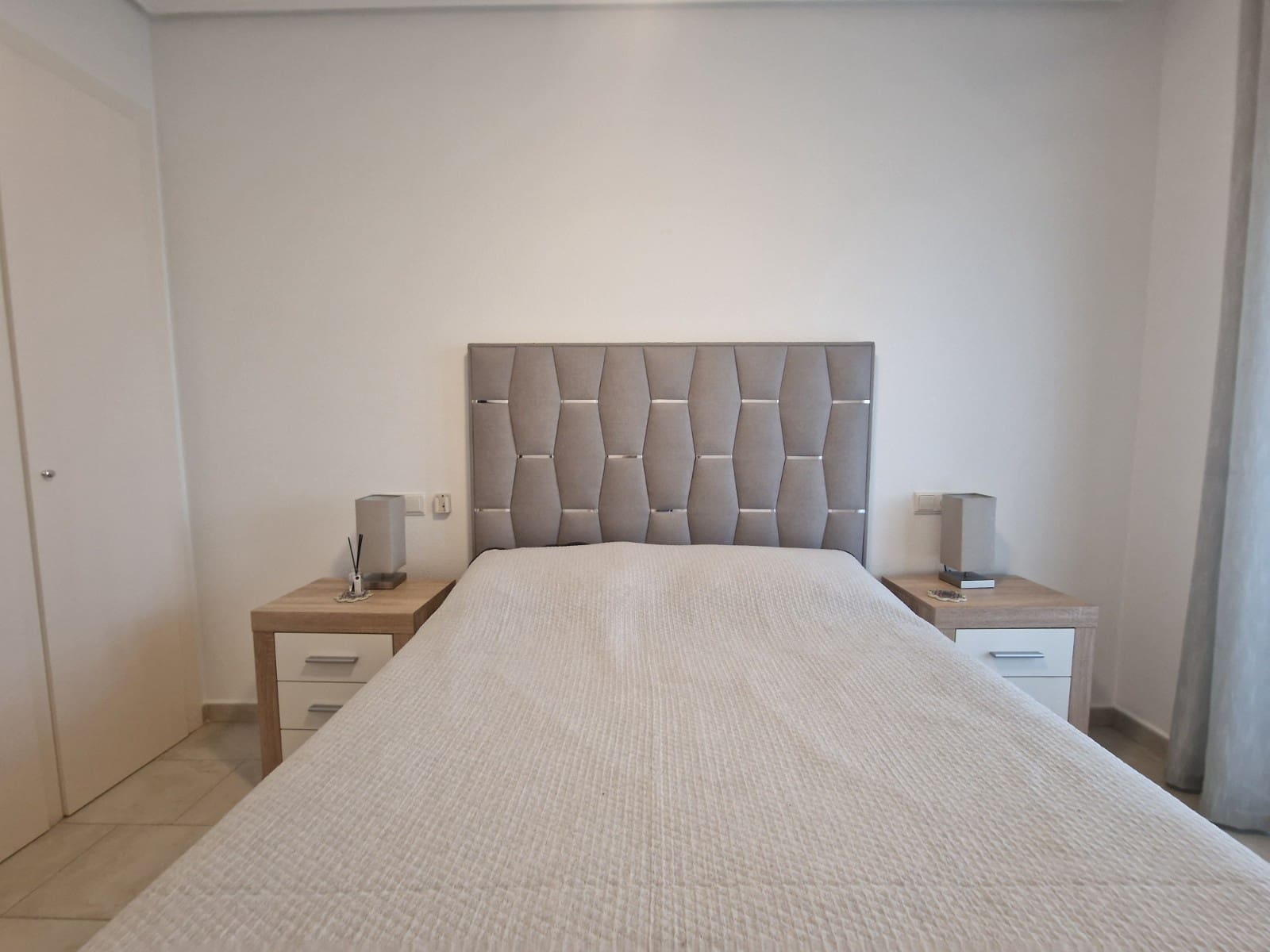 3 sypialnia Apartament na sprzedaż w Guardamar del Segura z basenem garażem - 225 000 € (Ref: 10159189)