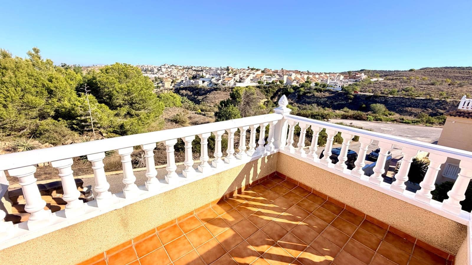 3 quarto Moradia para venda em La Marquesa com piscina garagem - 289 000 € (Ref: 10171120)