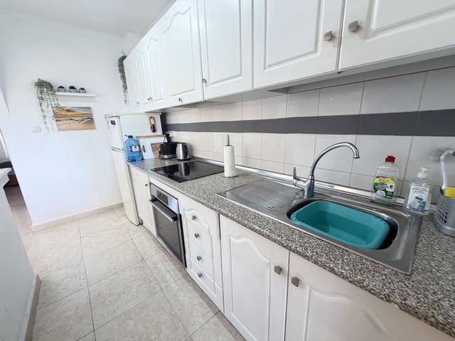 2 soveværelse Lejlighed til salg i Villamartin, Orihuela med swimmingpool - € 164.995 (Ref: 10171124)