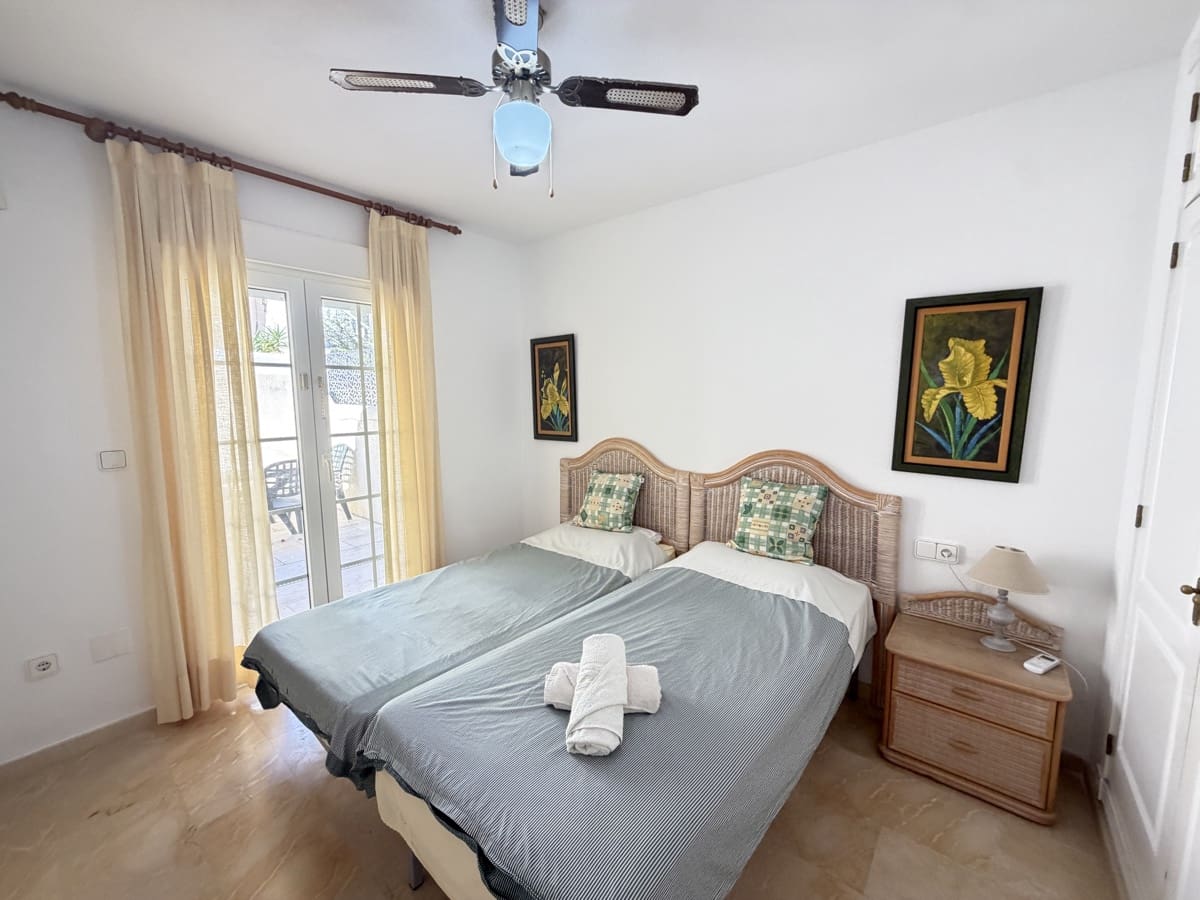 3 soverom Hus til salgs i Las Ramblas Golf med svømmebasseng garasje - € 269 995 (Ref: 10176382)