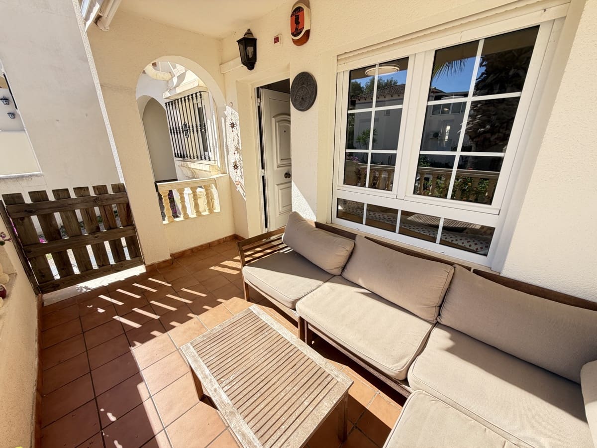 3 soverom Hus til salgs i Las Ramblas Golf med svømmebasseng garasje - € 269 995 (Ref: 10176382)