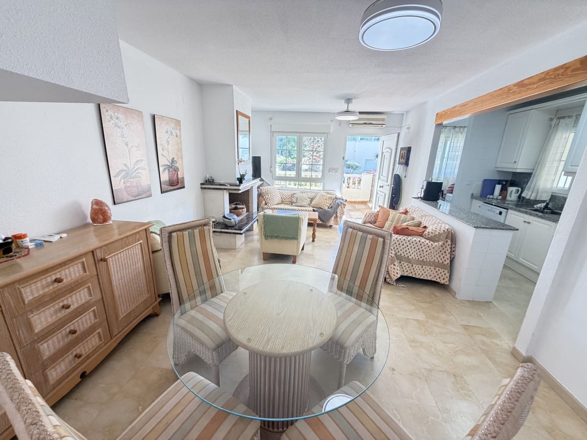 3 soverom Hus til salgs i Las Ramblas Golf med svømmebasseng garasje - € 269 995 (Ref: 10176382)