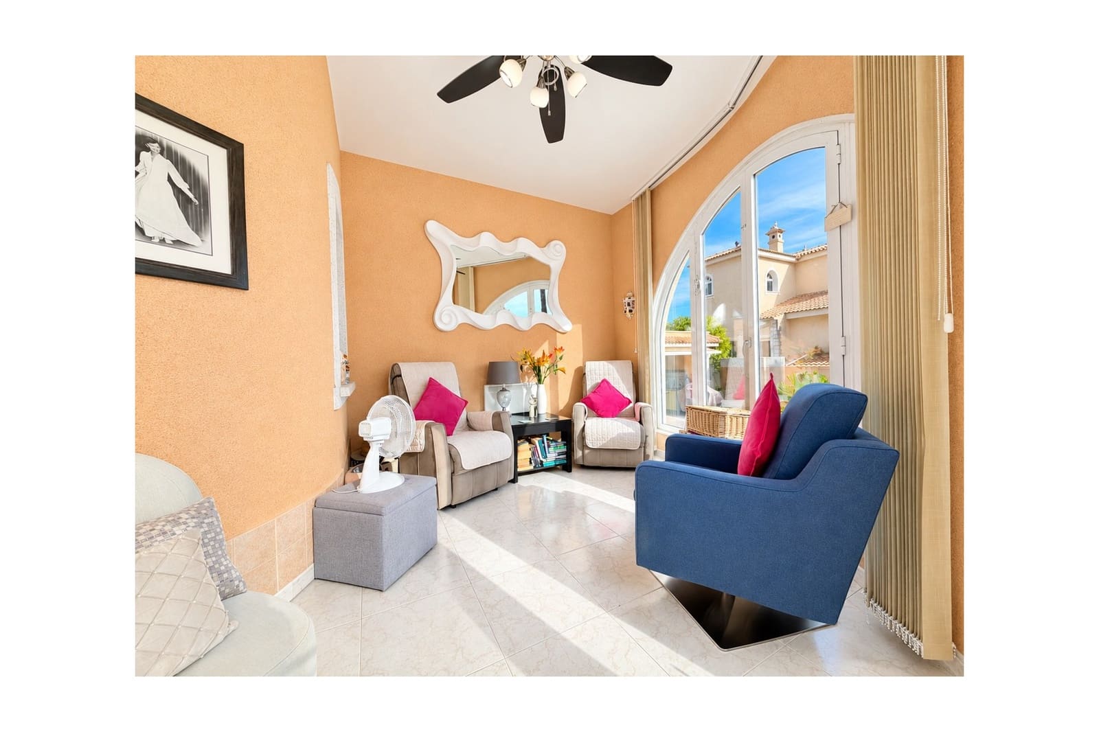 Chalet de 4 habitaciones en Doña Pepa en venta con piscina - 549.995 € (Ref: 10176905)