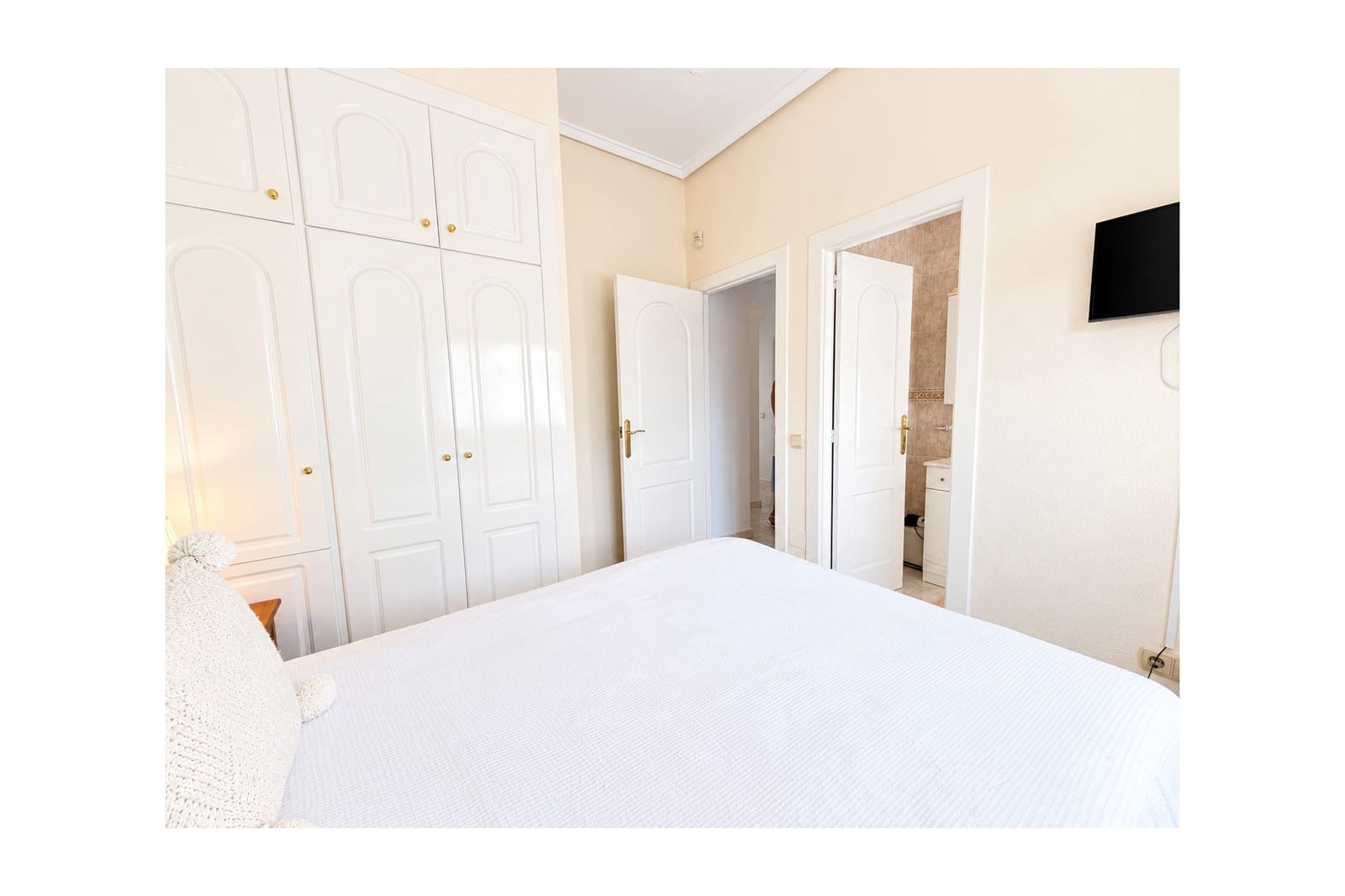 Chalet de 4 habitaciones en Doña Pepa en venta con piscina - 549.995 € (Ref: 10176905)
