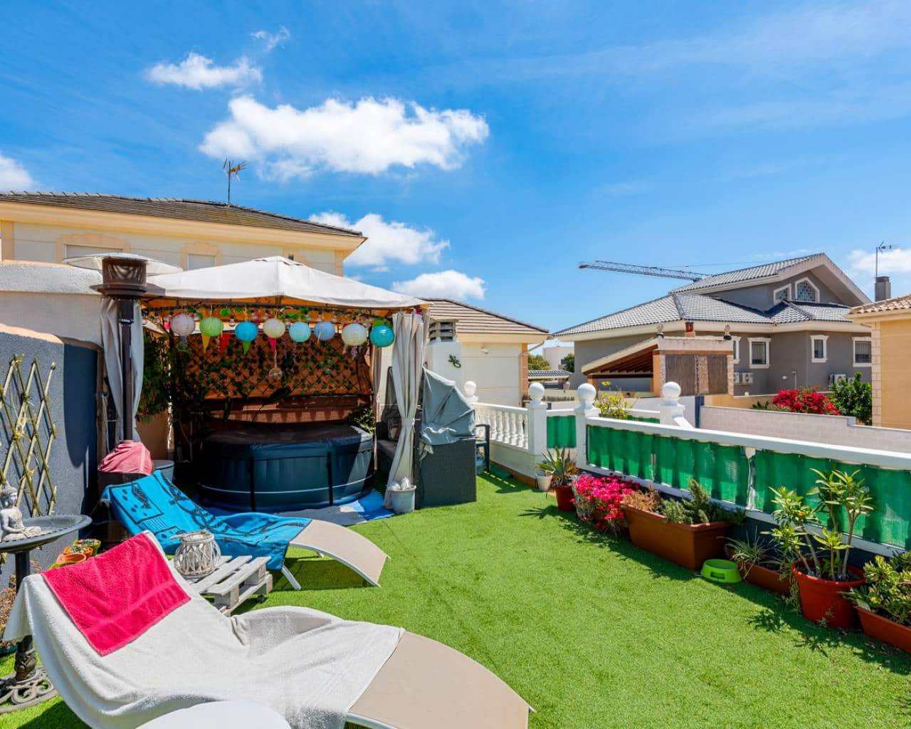 6 bedroom Villa for sale in Benijofar with pool - € 525,000 (Ref: 8251939)