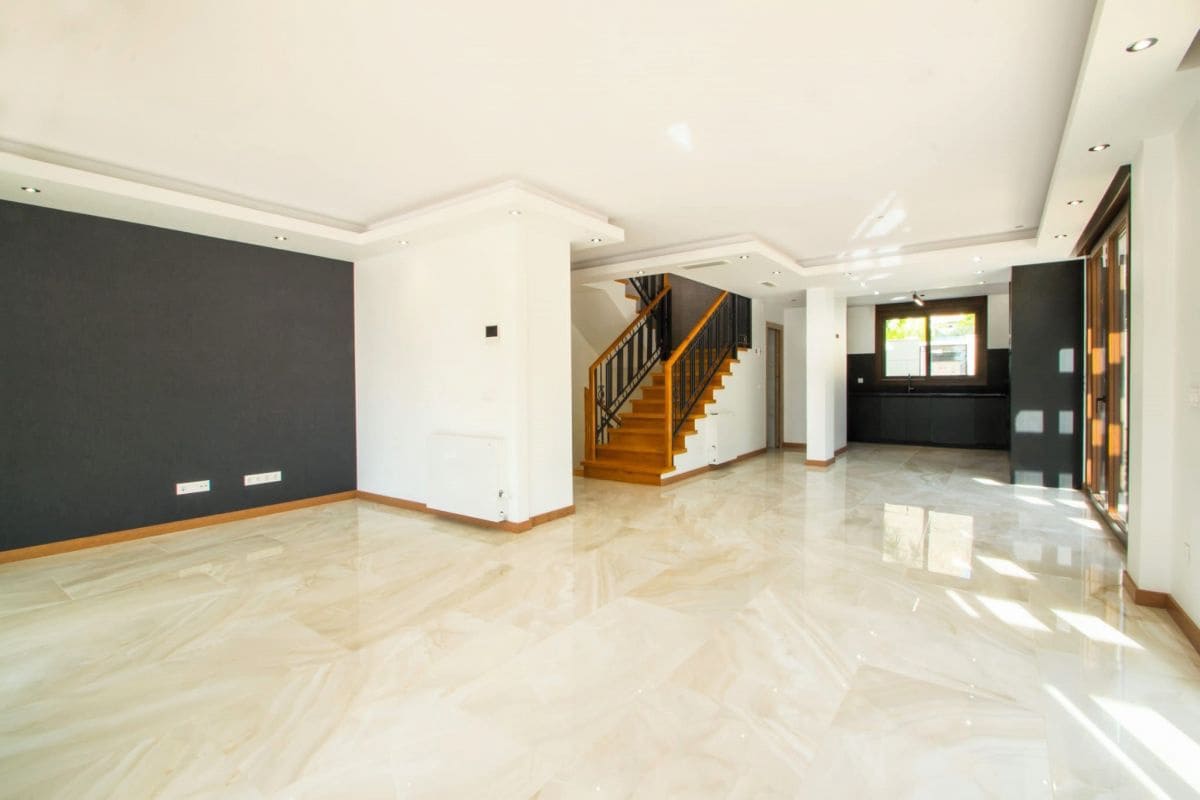 4 sypialnia Willa na sprzedaż w Finestrat z basenem - 849 000 € (Ref: 8389184)