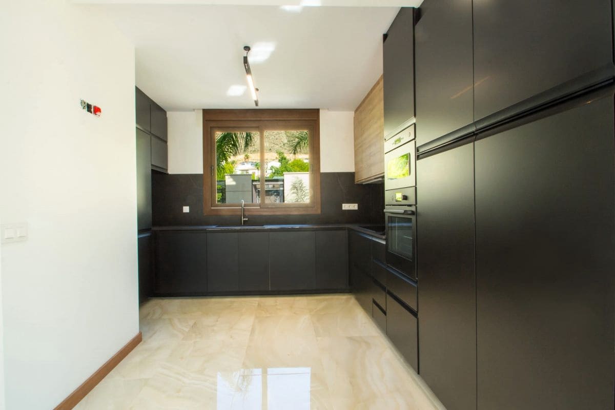 4 sypialnia Willa na sprzedaż w Finestrat z basenem - 849 000 € (Ref: 8389184)