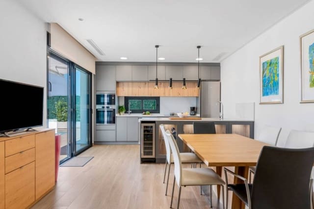 3 makuuhuone Huvila myytävänä paikassa Ciudad Quesada, Rojales mukana uima-altaan - 529 000 € (Ref: 8538279)