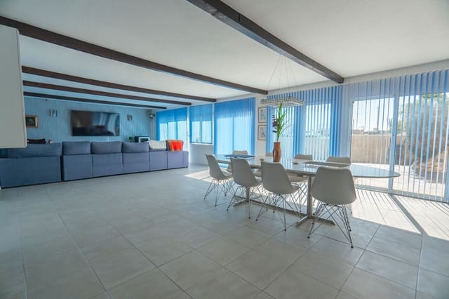 6 soveværelse Finca/Landehus til salg i Los Montesinos med swimmingpool - € 795.000 (Ref: 8843066)