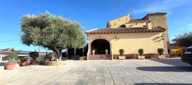 4 sovrum Finca/Hus på landet till salu i Orihuela med pool - 469 000 € (Ref: 8845422)