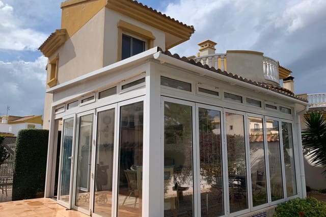 3 soverom Villa til salgs i El Raso, Guardamar del Segura med svømmebasseng - € 285 000 (Ref: 8937011)