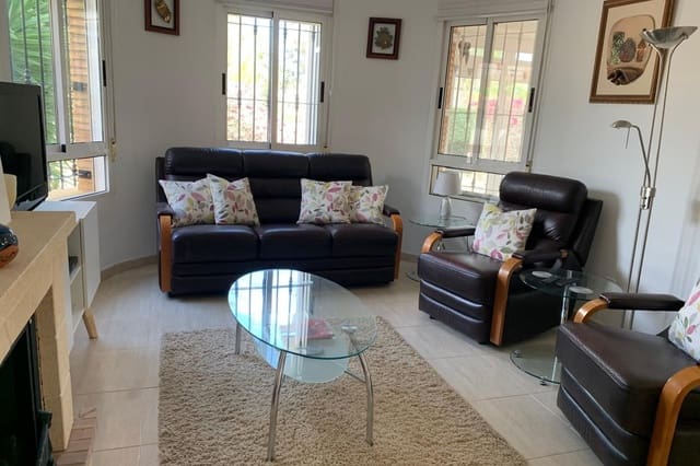 3 quarto Moradia para venda em El Raso, Guardamar del Segura com piscina - 269 000 € (Ref: 8937011)