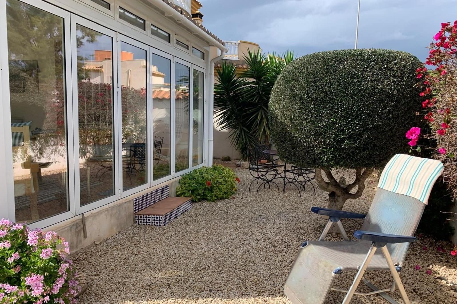 3 chambre Villa/Maison à vendre à El Raso avec piscine - 269 000 € (Ref: 8937011)