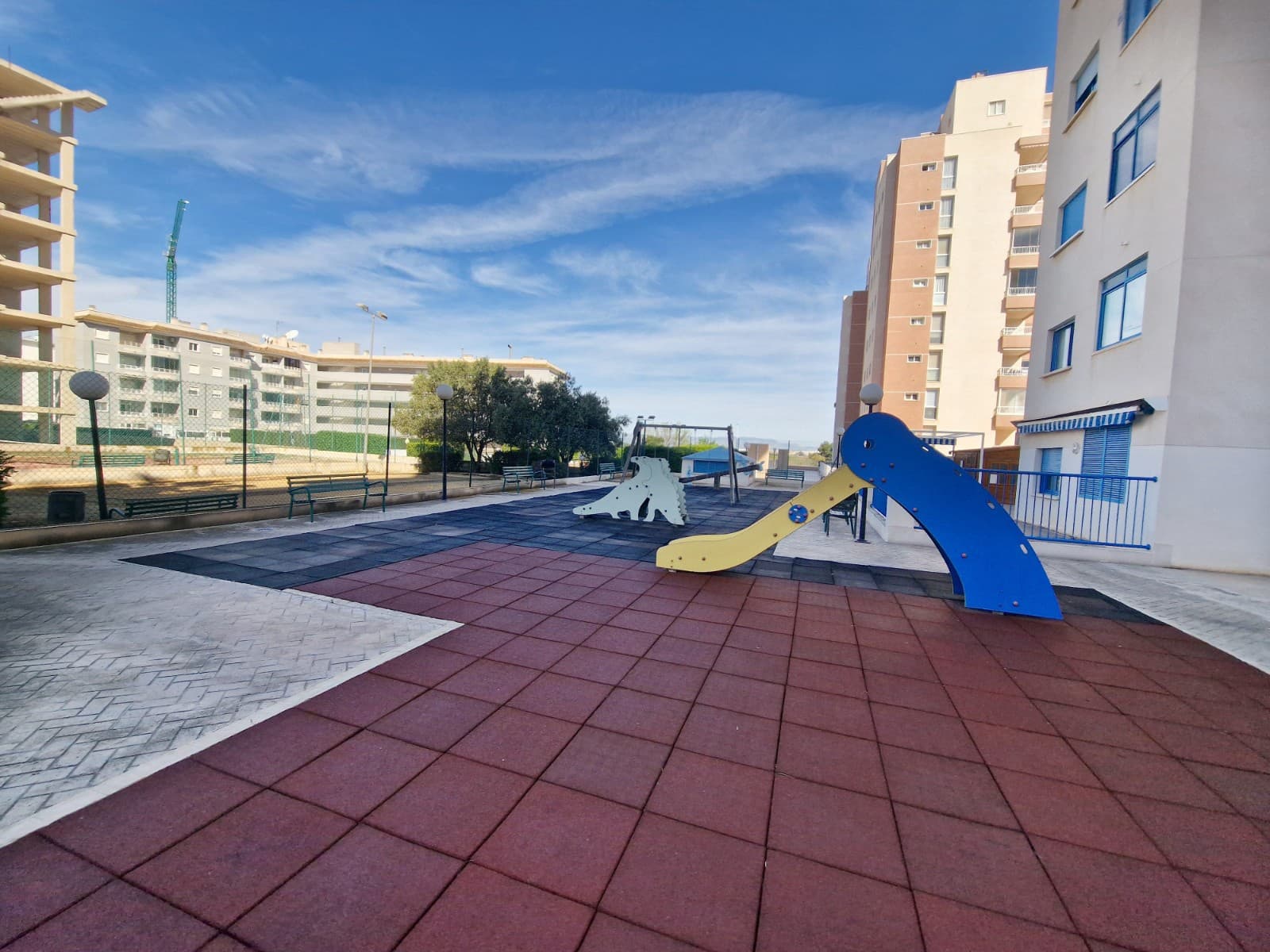 2 slaapkamer Appartement te koop in Guardamar del Segura met zwembad - € 155.000 (Ref: 8940021)