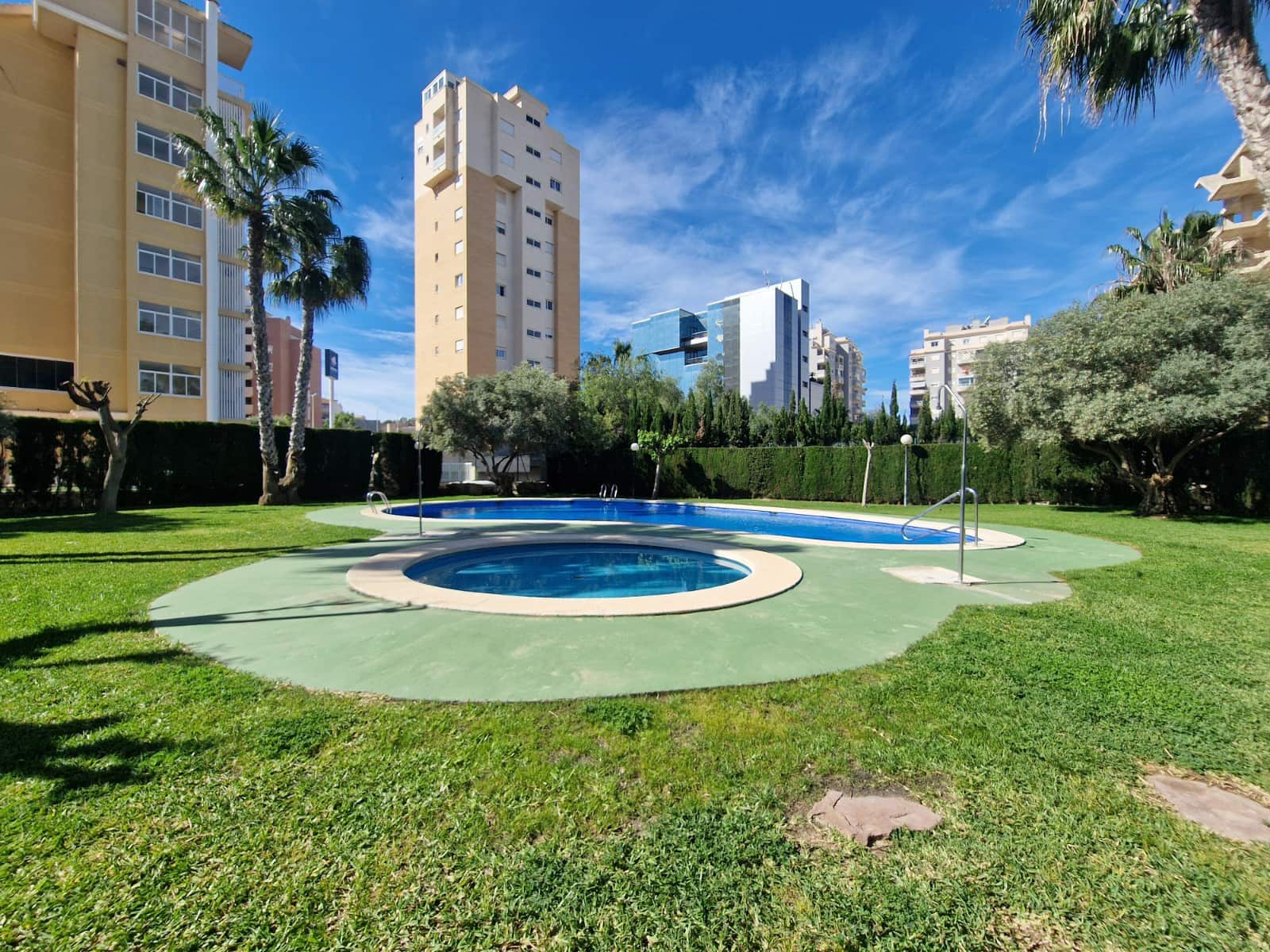 2 slaapkamer Appartement te koop in Guardamar del Segura met zwembad - € 155.000 (Ref: 8940021)