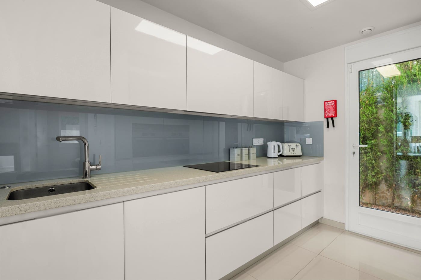 4 soverom Villa til salgs i Torrevieja med svømmebasseng - € 580 000 (Ref: 8947551)