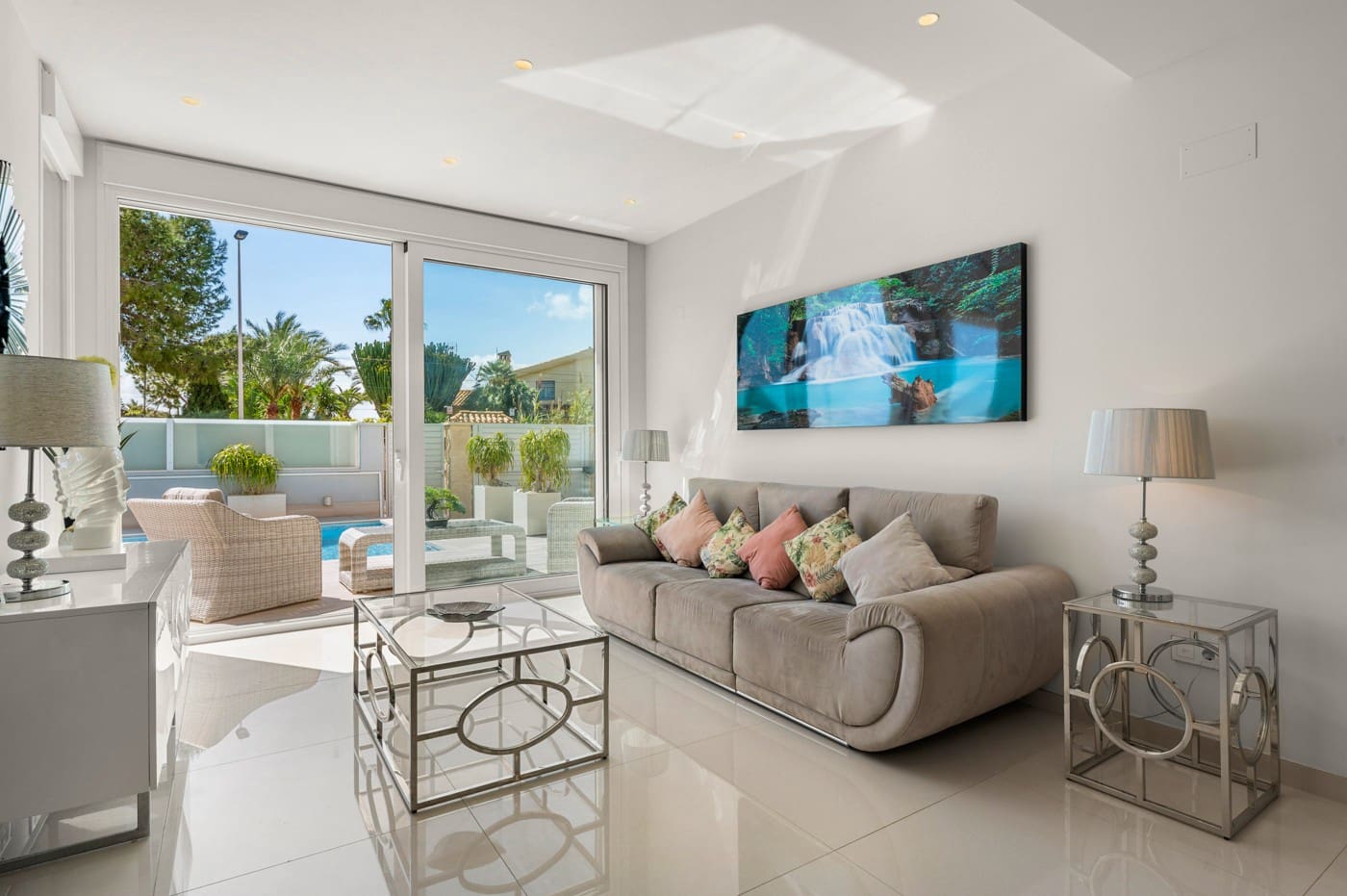 4 soverom Villa til salgs i Torrevieja med svømmebasseng - € 580 000 (Ref: 8947551)