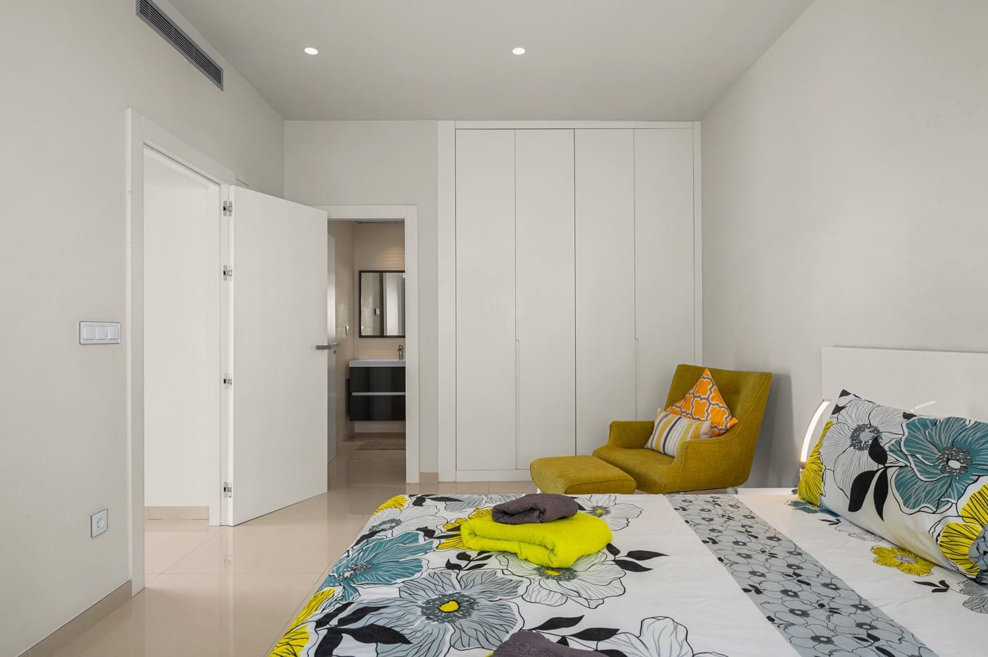 4 soverom Villa til salgs i Torrevieja med svømmebasseng - € 580 000 (Ref: 8947551)