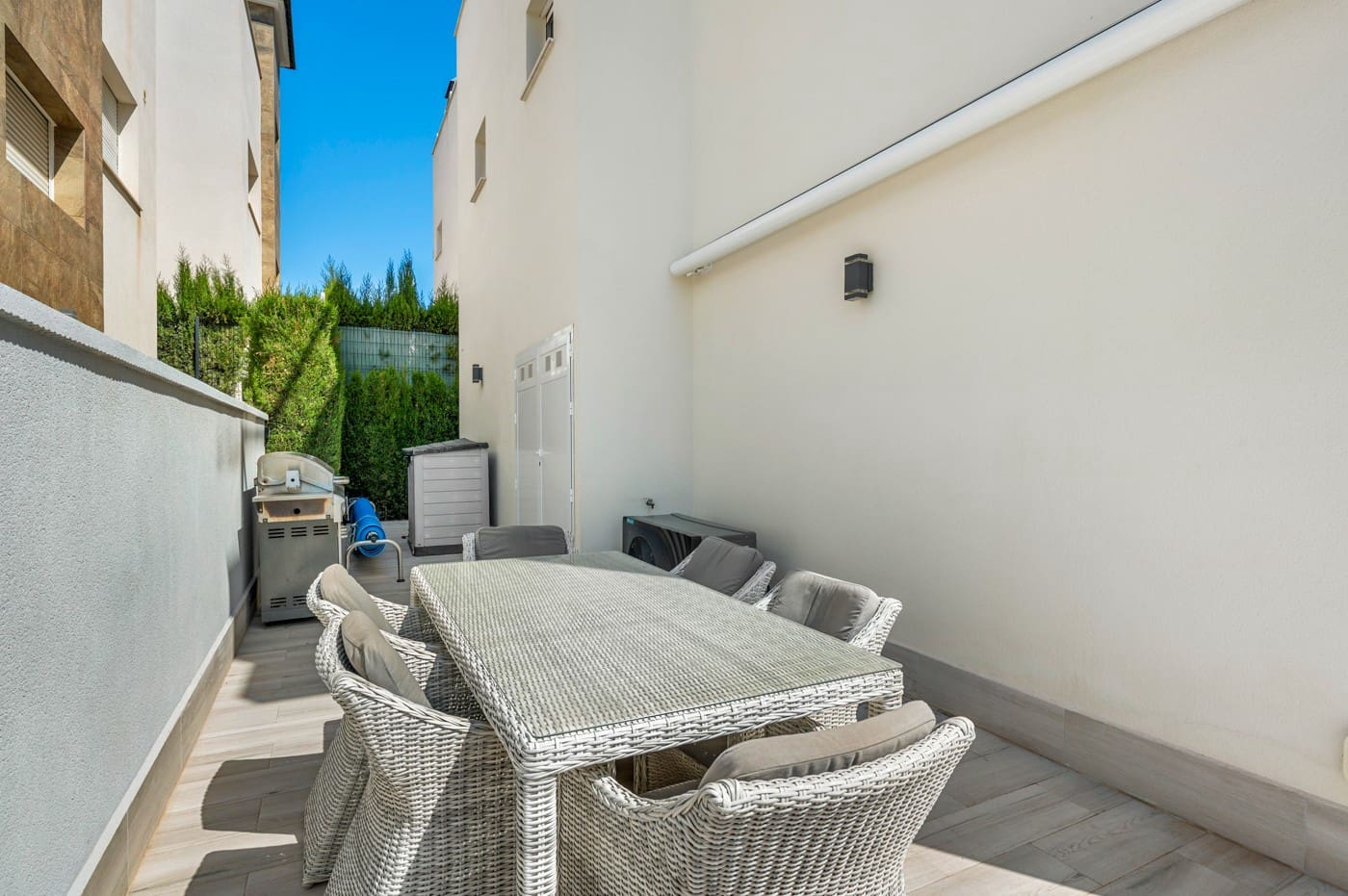 4 soverom Villa til salgs i Torrevieja med svømmebasseng - € 580 000 (Ref: 8947551)