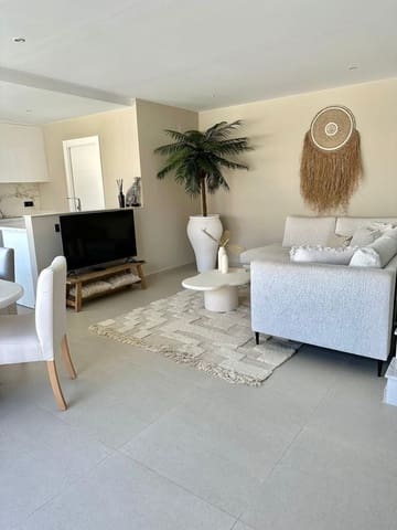 5 soveværelse Villa til salg i Algorfa med swimmingpool - € 575.000 (Ref: 8972563)