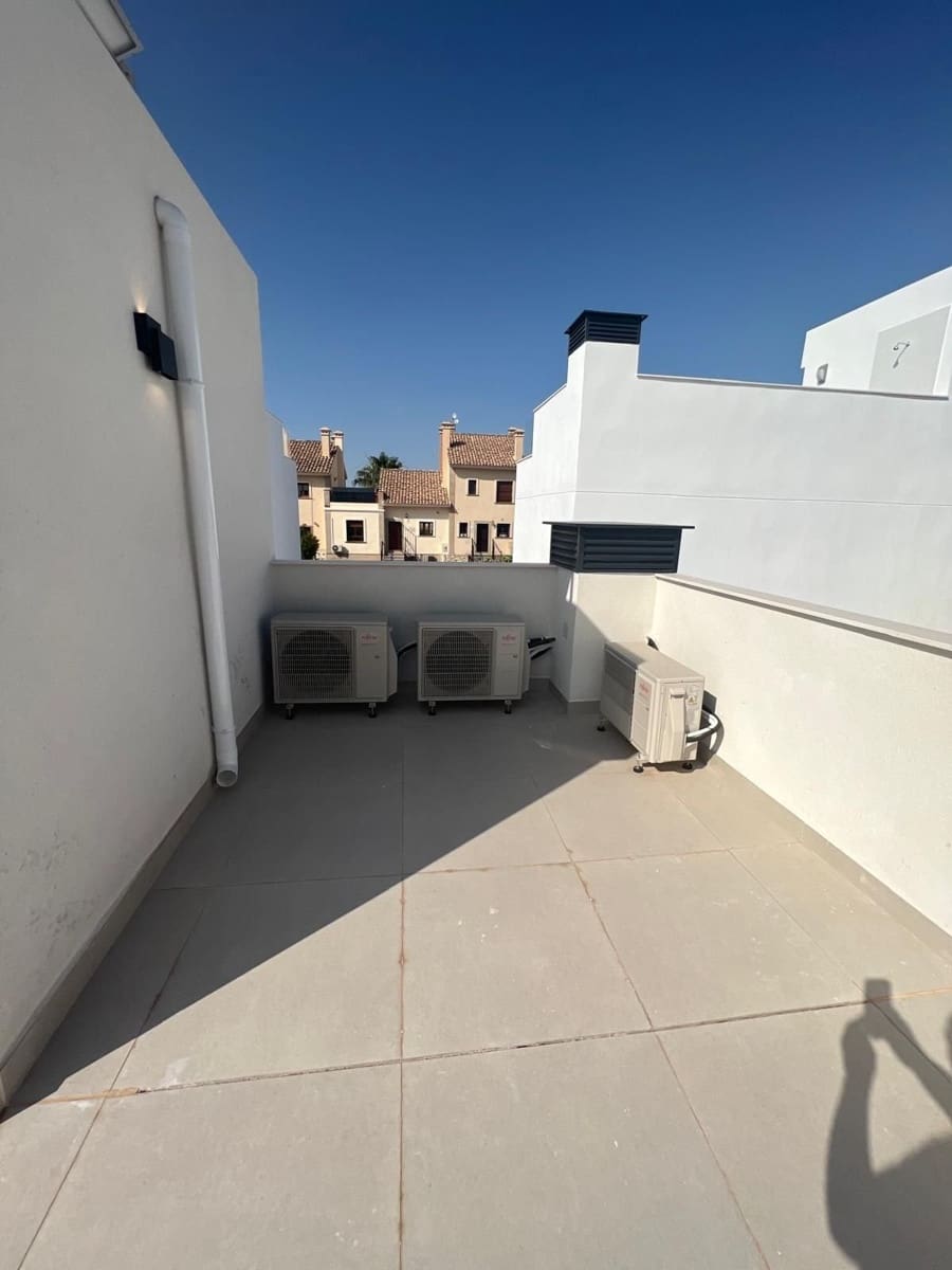 5 soveværelse Villa til salg i Algorfa med swimmingpool - € 575.000 (Ref: 8972563)