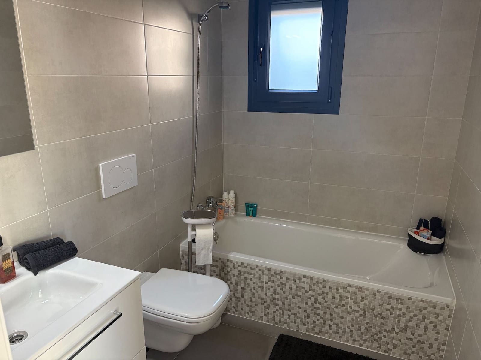 2 makuuhuone Huvila myytävänä paikassa Ciudad Quesada mukana uima-altaan - 340 000 € (Ref: 9008119)